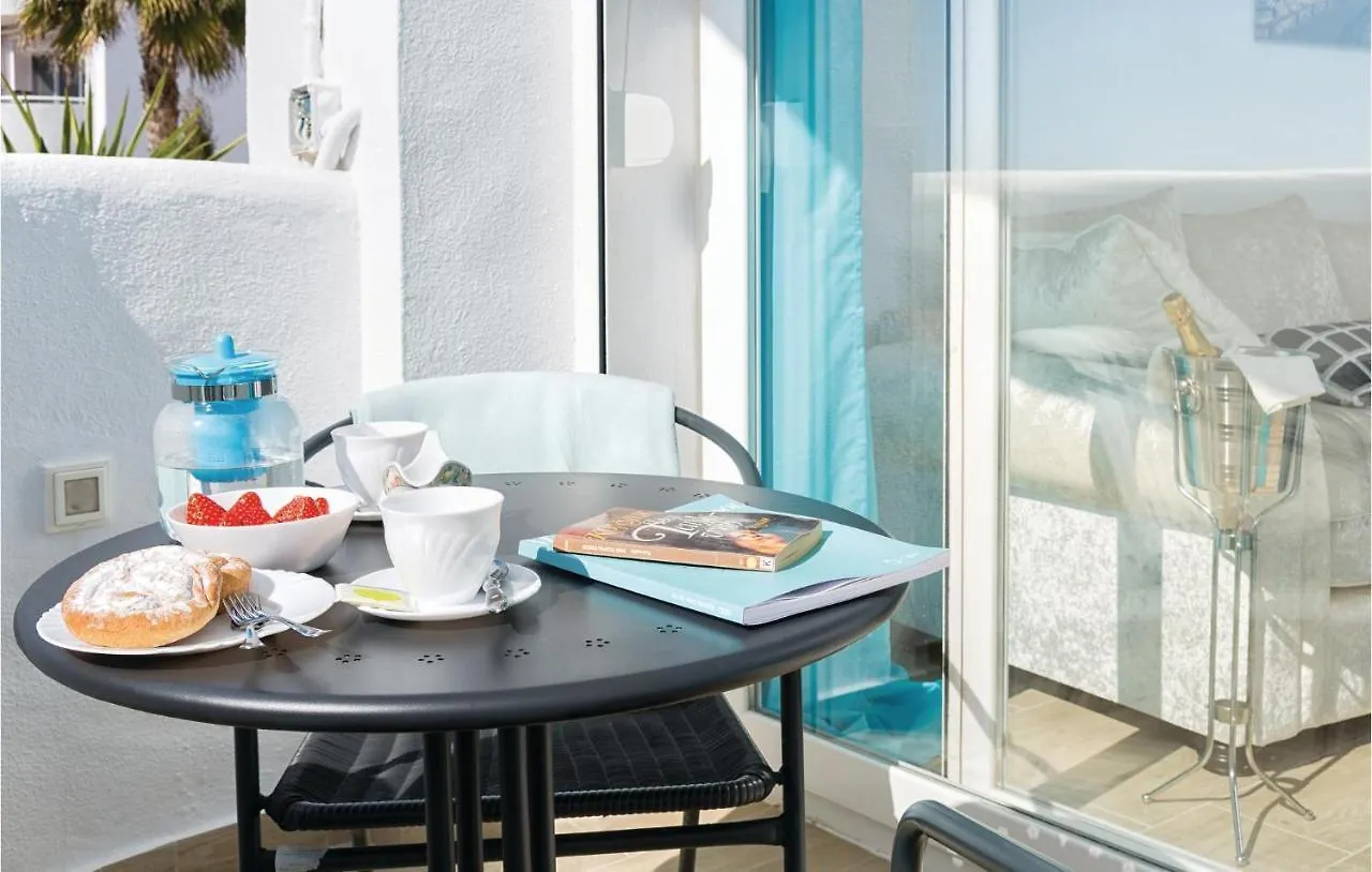 2 Bedroom Lovely Apartment In Calahonda Sitio de Calahonda