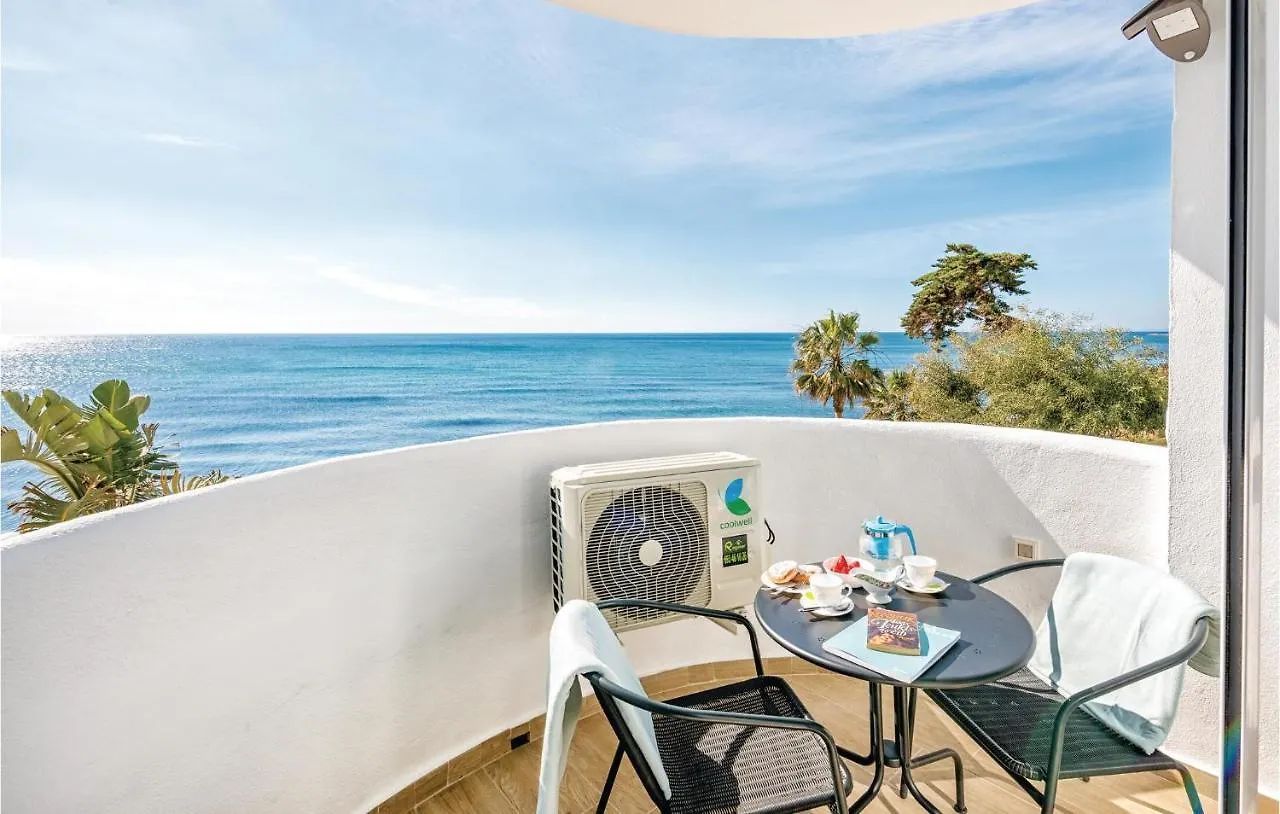 2 Bedroom Lovely Apartment In Calahonda Sitio de Calahonda